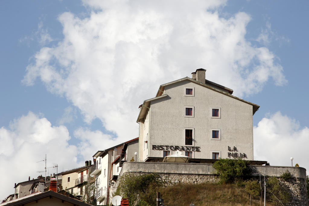 Hotel La Pieja Opi Exteriér fotografie